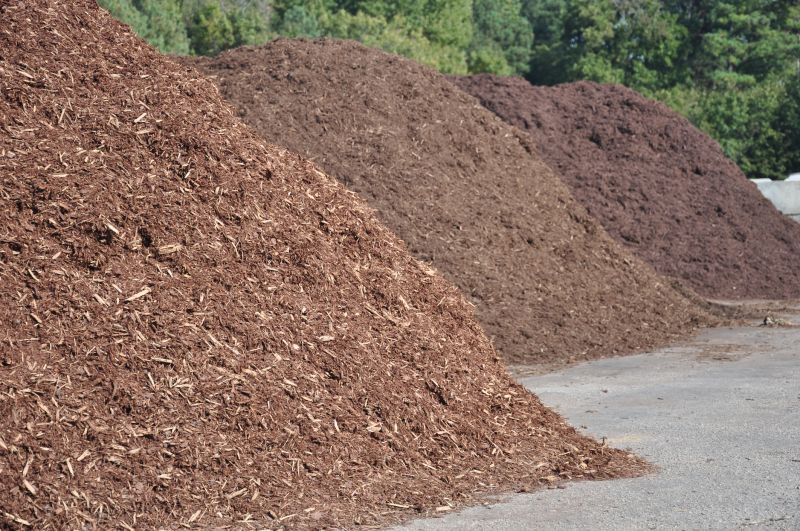 Brown Mulch Installation