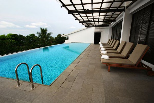 Pool Patio Landscaping in Bainbridge Island